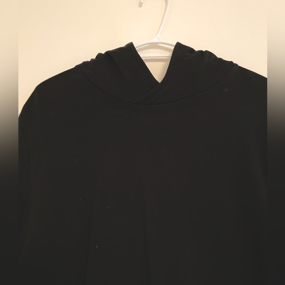 RVLT Sweater/ Hooded Long Sleeve - Picture 3 of 7